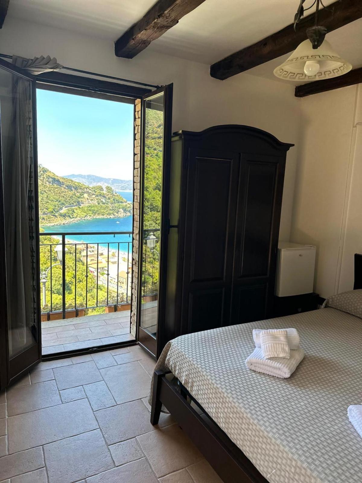 B&B La Bastia Scilla Exterior photo